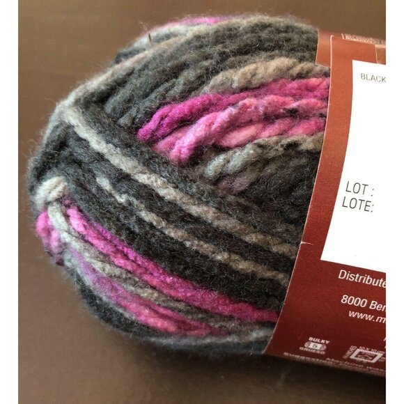 Loops & Threads Charisma #5 Bulky Yarn Black Raspberry #31 109 yds - Picture 6 of 6